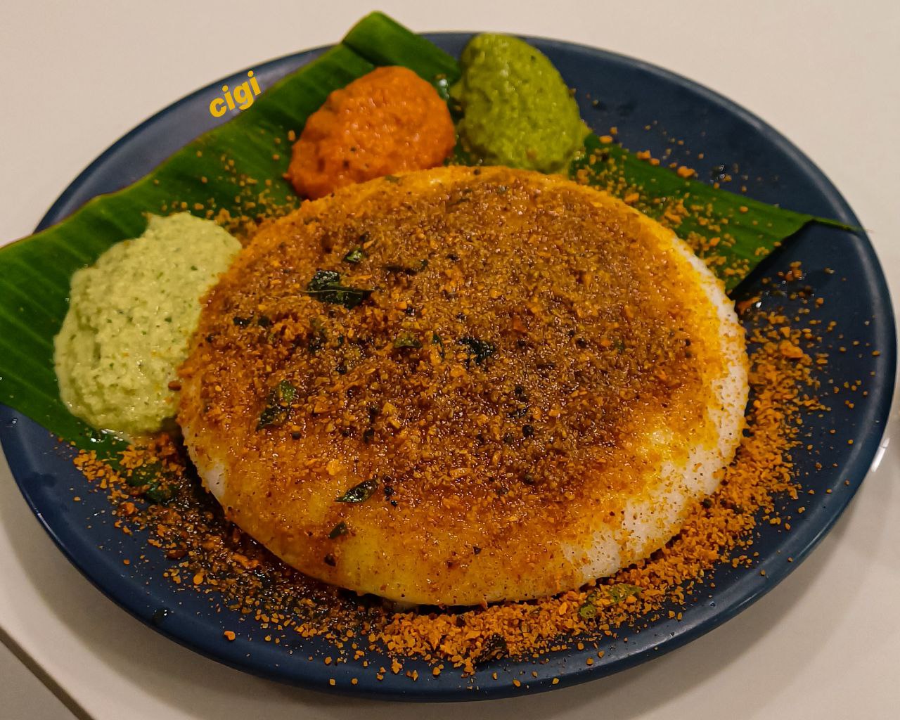 ghee-podi-thatte-idli-cafe-amudham-bengaluru